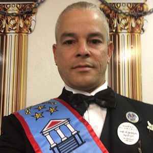 Meet your Posher, Fernando